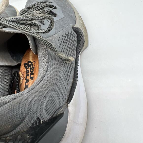 Nike Shoes Mens 8 Kobe Mamba Fury Basketball Cool Grey Black CK6632-001 Bryant - Picture 6 of 10